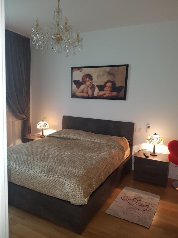 Bellissima Casa Di Svetlana Apartment Milan Luaran gambar