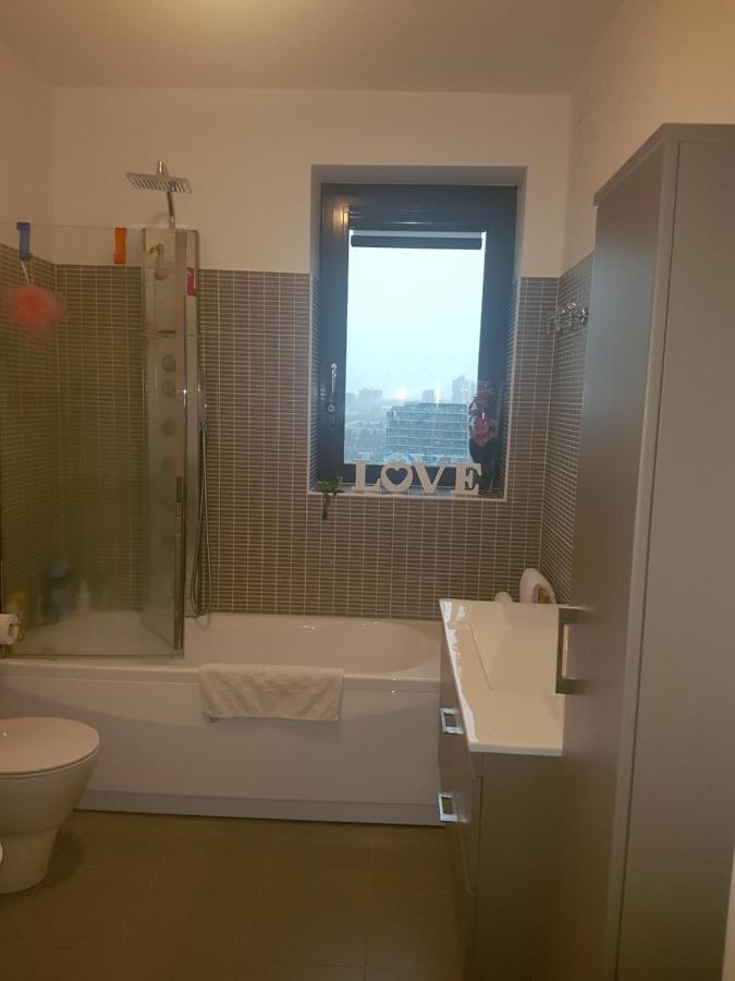 Bellissima Casa Di Svetlana Apartment Milan Luaran gambar