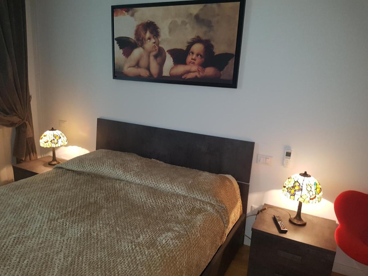 Bellissima Casa Di Svetlana Apartment Milan Luaran gambar
